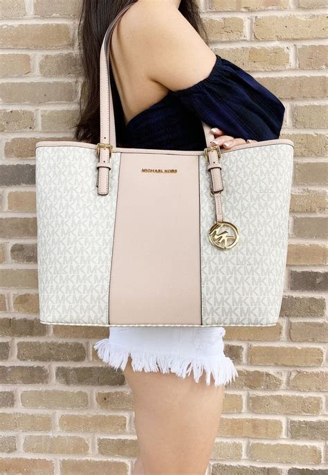 michael kors vanilla pink